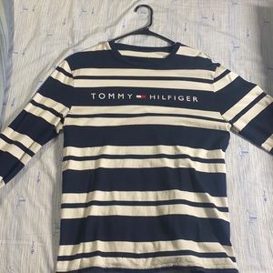 Tommy hillfiger Men’s medium long sleeve tee